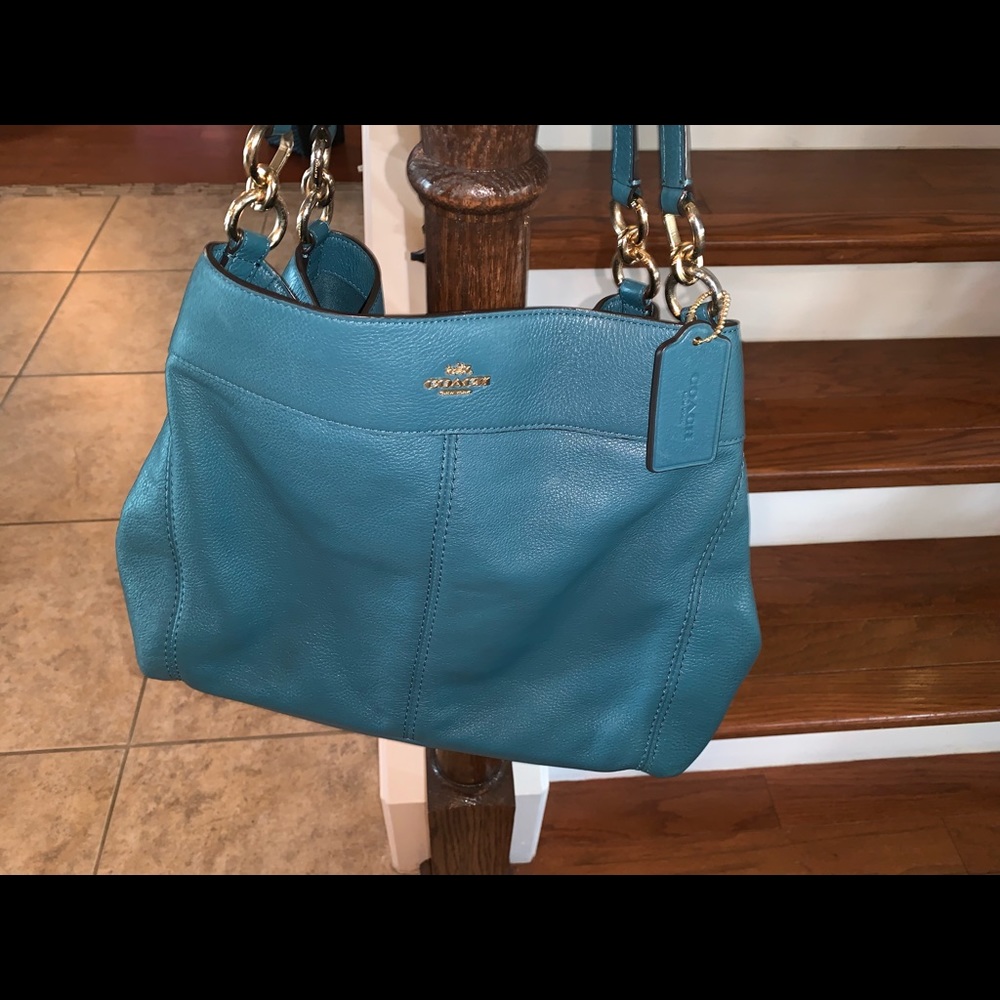 Coach Purse -Fall - Picture 2 of 5